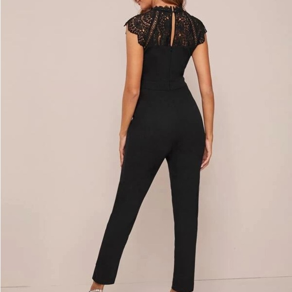 Womens lace jumpsuit - Picture 2 of 2